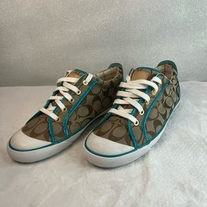Coach shoes size 10
